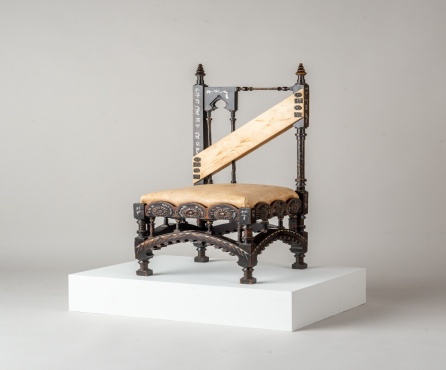 Ladies Throne Chair 