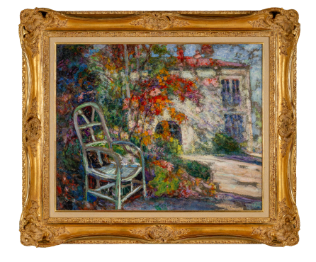 Chaise dans un Jardin Fleuri